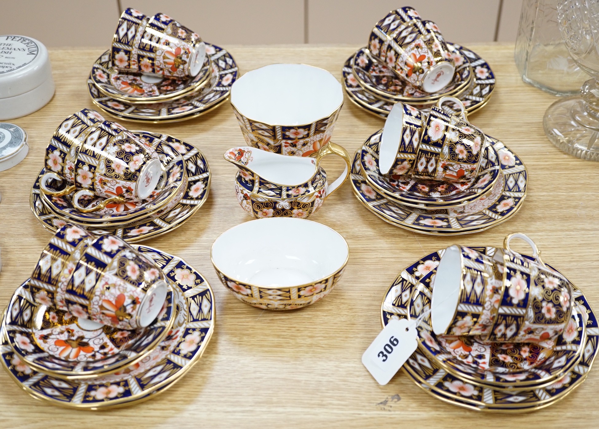 A Royal Crown Derby Imari pattern tea set
